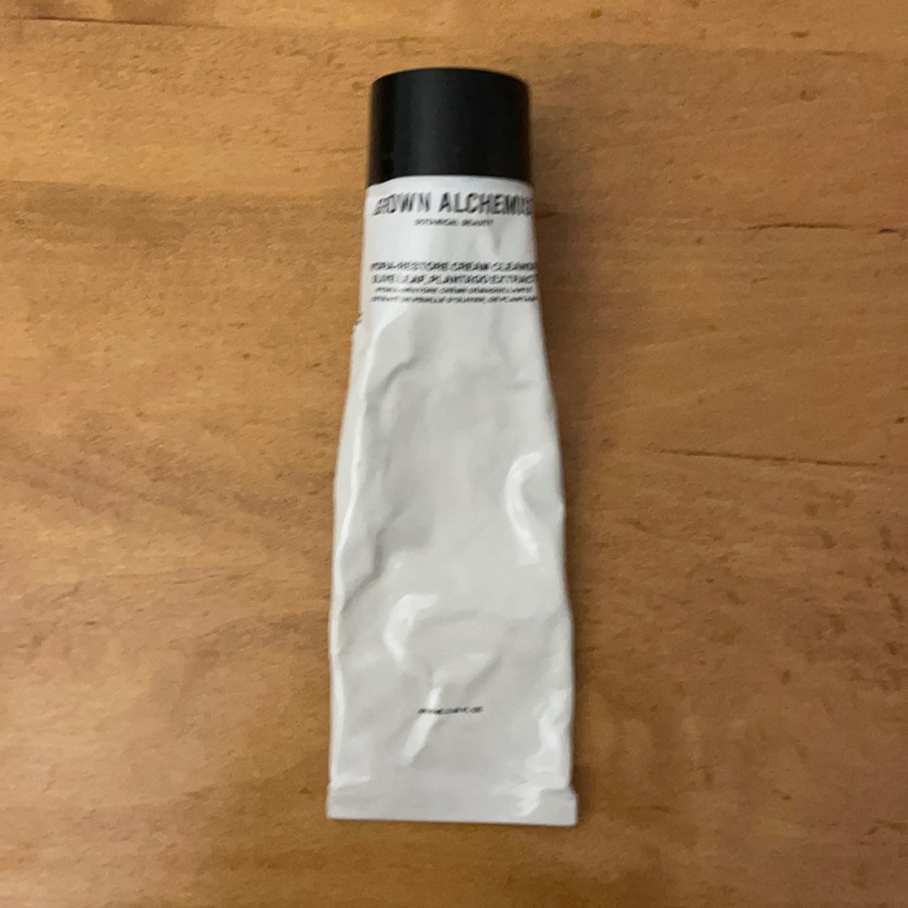 Grown Alchemist hydra-restore cream cleanser